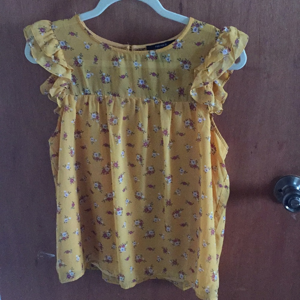 Yellow floral print Forever 21 top